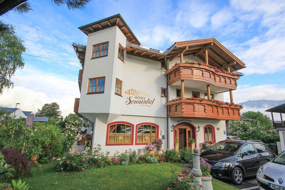 Hotel Sonnenhof - Bed & Breakfast & Appartements Mutters Ngoại thất bức ảnh